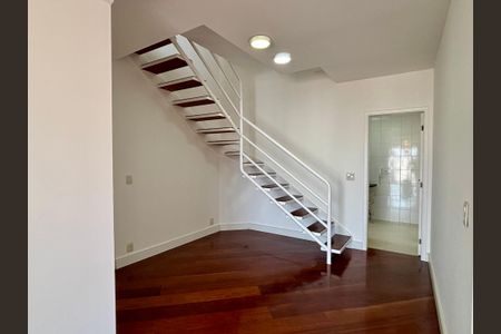 Apartamento à venda com 178m², 3 quartos e 3 vagasSala