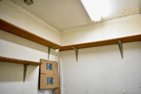 Apartamento à venda com 178m², 3 quartos e 3 vagasDepósito