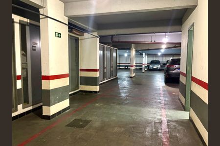 Apartamento à venda com 178m², 3 quartos e 3 vagasGaragem