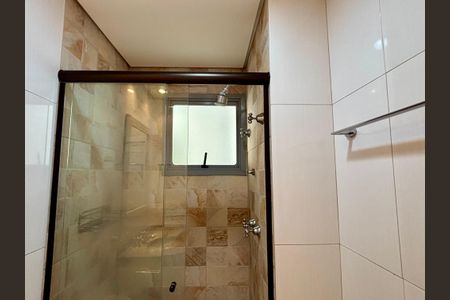 Apartamento à venda com 178m², 3 quartos e 3 vagasBanheiro Social