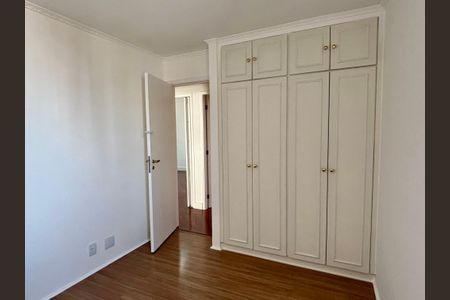 Apartamento à venda com 178m², 3 quartos e 3 vagasQuarto 2