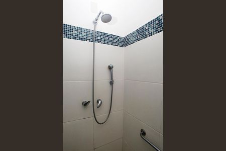 Casa à venda com 260m², 3 quartos e 2 vagasBanheiro 2