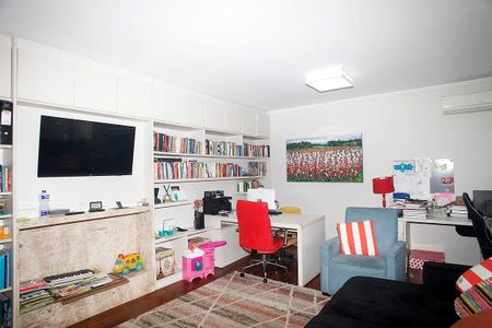 Casa à venda com 260m², 3 quartos e 2 vagasSala 1