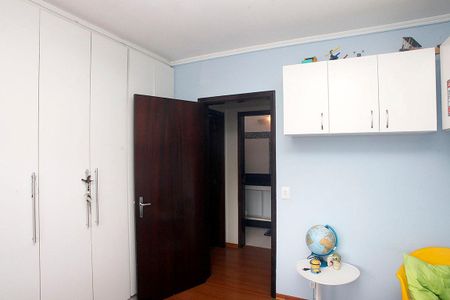 Casa à venda com 260m², 3 quartos e 2 vagasQuarto 2