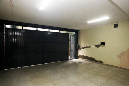 Casa à venda com 260m², 3 quartos e 2 vagasBox Garagem (2 vagas)
