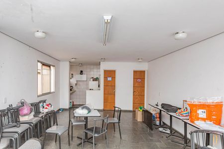 Apartamento para alugar com 57m², 2 quartos e 1 vagaÁrea comum - Salão de festas
