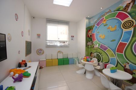 Apartamento para alugar com 104m², 2 quartos e 1 vagaÁrea comum