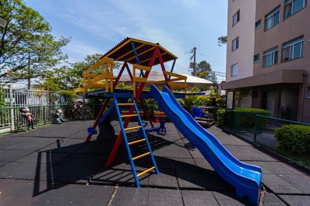 Apartamento à venda com 98m², 2 quartos e 1 vagaÁrea comum - Playground