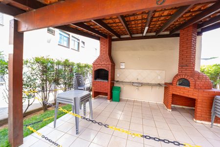 Apartamento à venda com 98m², 2 quartos e 1 vagaÁrea comum - Churrasqueira