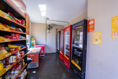 Apartamento à venda com 98m², 2 quartos e 1 vagaMini Mercado