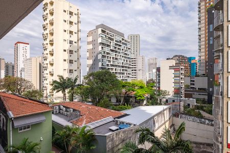 Studio para alugar com 27m², 1 quarto e sem vaga Studio para alugar com 27m², 1 quarto e sem vagaStudio - Varanda