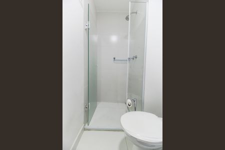 Apartamento à venda com 47m², 1 quarto e 1 vaga Apartamento à venda com 47m², 1 quarto e 1 vagaBanheiro da Suíte