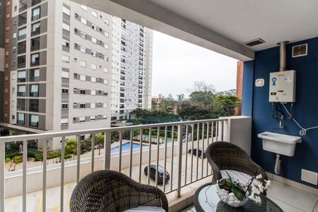 Apartamento à venda com 47m², 1 quarto e 1 vaga Apartamento à venda com 47m², 1 quarto e 1 vagaVaranda