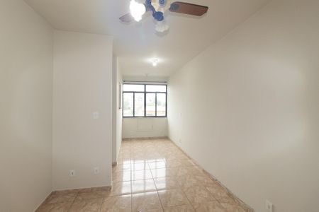 Sala de apartamento para alugar com 2 quartos, 48m² em Campo Grande, Rio de Janeiro