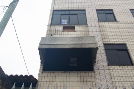 Apartamento para alugar com 48m², 2 quartos e 1 vaga Apartamento para alugar com 48m², 2 quartos e 1 vagaFachada