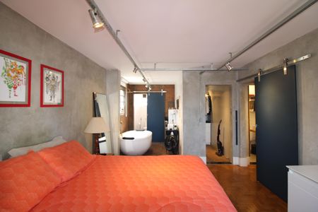 Apartamento à venda com 101m², 2 quartos e 1 vagaSuíte