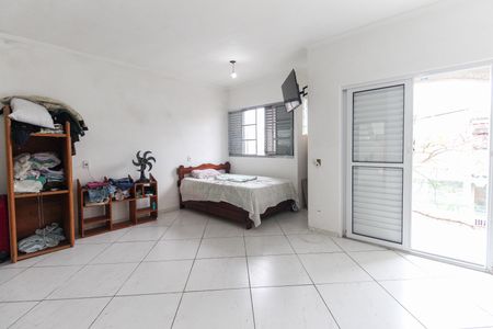 Casa para alugar com 105m², 3 quartos e 2 vagasSuíte