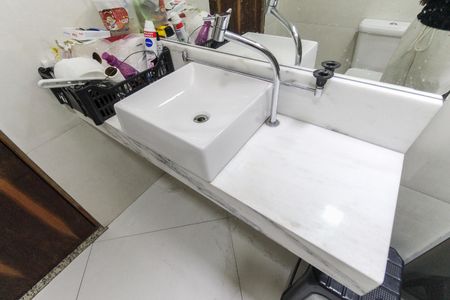 Casa para alugar com 105m², 3 quartos e 2 vagasBanheiro da Suíte