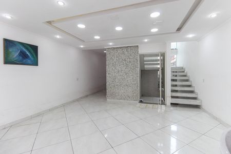 Sala de casa para alugar com 3 quartos, 105m² em Parque Savoy City, São Paulo