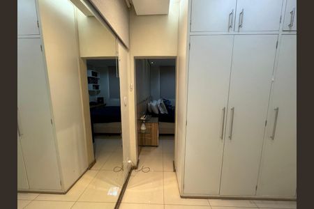 Casa à venda com 360m², 4 quartos e 4 vagasSuíte