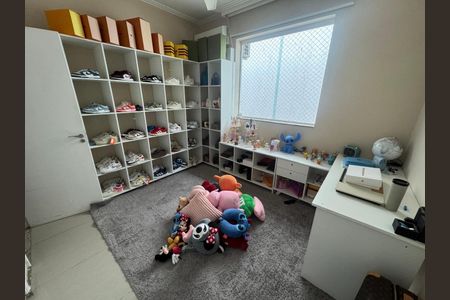 Casa à venda com 360m², 4 quartos e 4 vagasQuarto 3