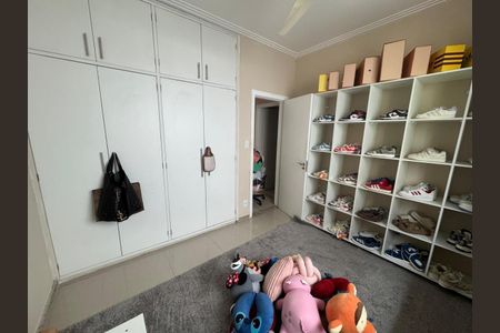 Casa à venda com 360m², 4 quartos e 4 vagasQuarto 3