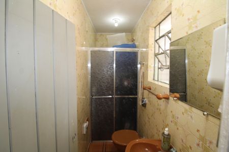 Casa para alugar com 189m², 4 quartos e 2 vagasBanheiro 1