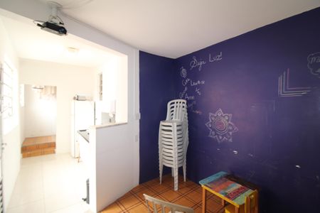 Casa para alugar com 189m², 4 quartos e 2 vagasSala