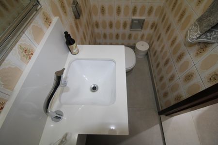 Casa para alugar com 189m², 4 quartos e 2 vagasCasa 2 - Banheiro 2