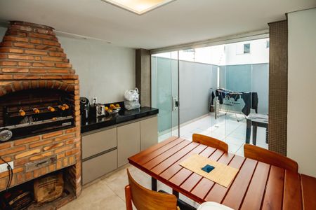 Apartamento à venda com 127m², 3 quartos e 2 vagasÁrea comum