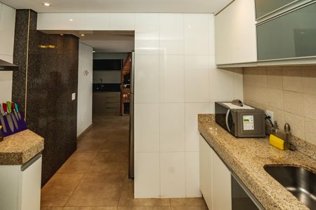 Apartamento à venda com 127m², 3 quartos e 2 vagasCozinha