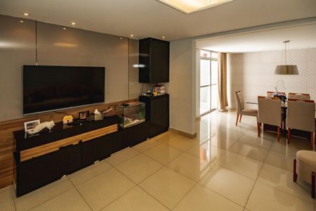 Sala de apartamento à venda com 3 quartos, 127m² em Fernão Dias, Belo Horizonte