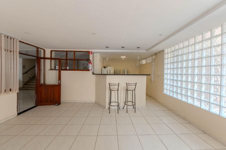 Apartamento à venda com 52m², 1 quarto e sem vaga Apartamento à venda com 52m², 1 quarto e sem vagaÁrea comum - Salão de festas