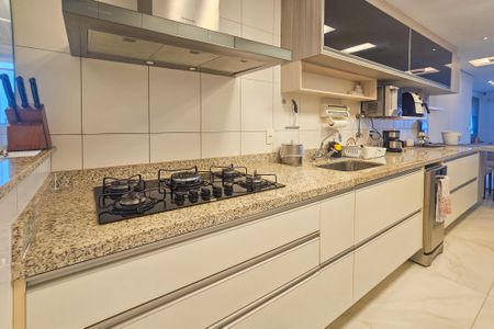 Apartamento para alugar com 143m², 4 quartos e 3 vagasCozinha