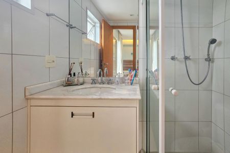 Apartamento para alugar com 143m², 4 quartos e 3 vagasBanheiro da Suíte 2