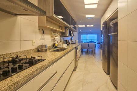 Apartamento para alugar com 143m², 4 quartos e 3 vagasCozinha