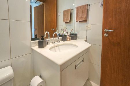 Apartamento para alugar com 143m², 4 quartos e 3 vagasBanheiro da Suíte 3