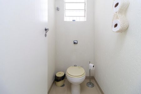 Casa à venda com 200m², 3 quartos e 5 vagasLavabo