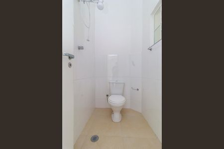 Casa à venda com 200m², 3 quartos e 5 vagasBnaheiro de Serviço