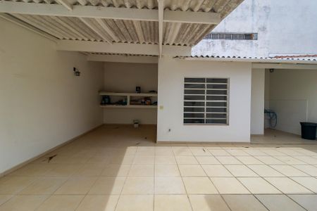 Casa à venda com 200m², 3 quartos e 5 vagasQuintal
