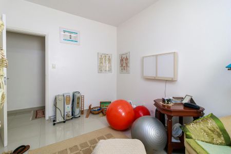 Casa à venda com 200m², 3 quartos e 5 vagasQuarto 1
