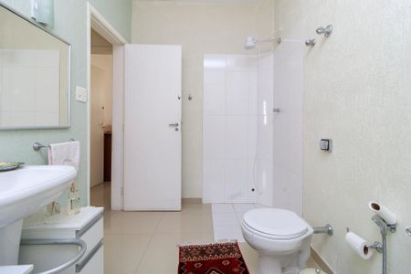Casa à venda com 200m², 3 quartos e 5 vagasBanheiro