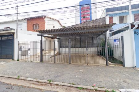 Casa à venda com 200m², 3 quartos e 5 vagasFachada