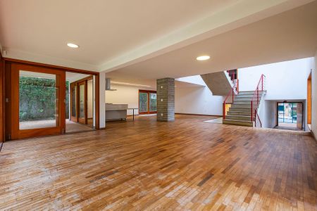 Sala de casa à venda com 4 quartos, 400m² em Alto de Pinheiros, São Paulo