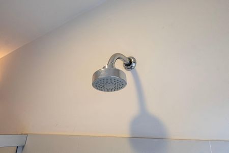 Casa à venda com 400m², 4 quartos e 3 vagas Casa à venda com 400m², 4 quartos e 3 vagasBanheiro da Suíte 2