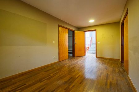 Casa à venda com 400m², 4 quartos e 3 vagas Casa à venda com 400m², 4 quartos e 3 vagasSuíte 1