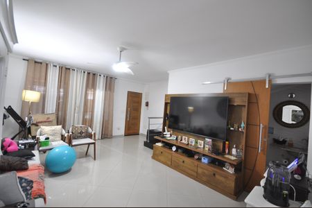 Sala de casa à venda com 3 quartos, 94m² em Vila Nova Carolina, São Paulo