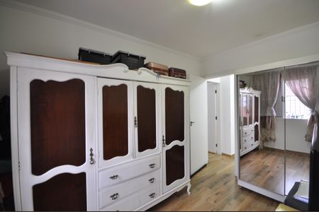 Casa à venda com 94m², 3 quartos e 2 vagasQuarto 2