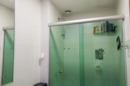 Apartamento à venda com 66m², 2 quartos e 1 vagaBanheiro da Suíte