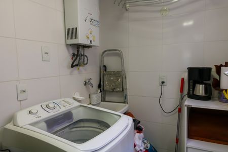 Apartamento à venda com 66m², 2 quartos e 1 vagaÁrea de Serviço